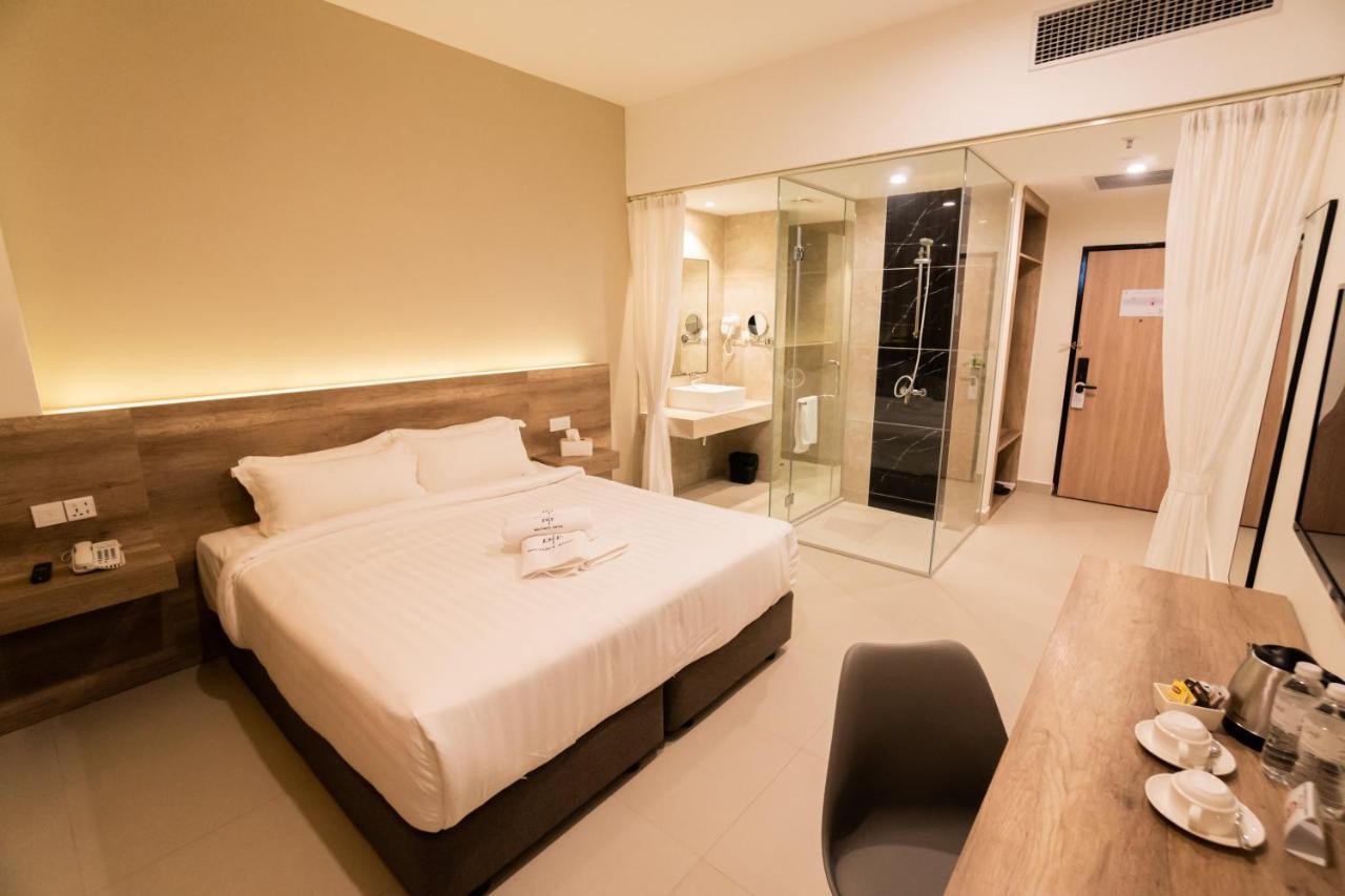 D&F Boutique Hotel Seremban 2 Екстериор снимка